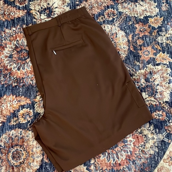 Bette & Court Performance Golf Short - Picture 7 of 10